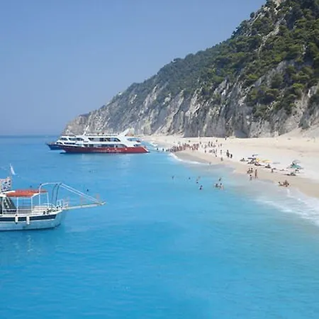 Semesterbostad Lefkada Summer House Near The Nikiana