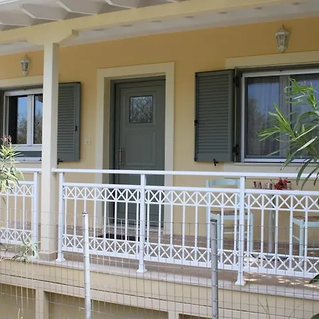 Lefkada Summer House Near The Semesterbostad Nikiana