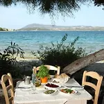 Lefkada Summer House Near The 別荘 *