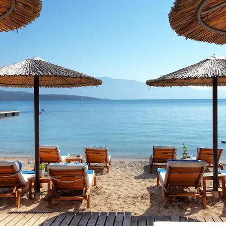 Lefkada Summer House Near The בית נופש *