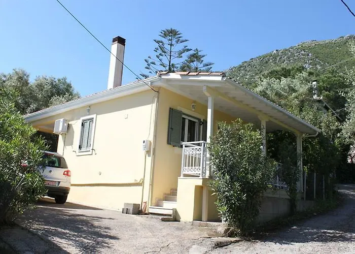 Lefkada Summer House Near The